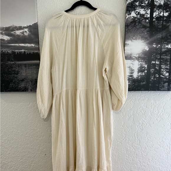 Neuflora Mayfield 100% Cotton Cream Long Sleeve Women's Dress with Pockets - Picture 14 of 15